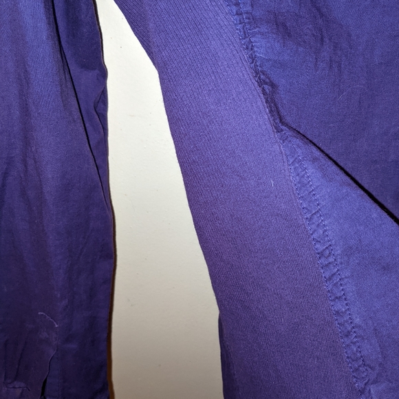 OLD NAVY BUTTON DOWN STRETCH - Picture 5 of 5